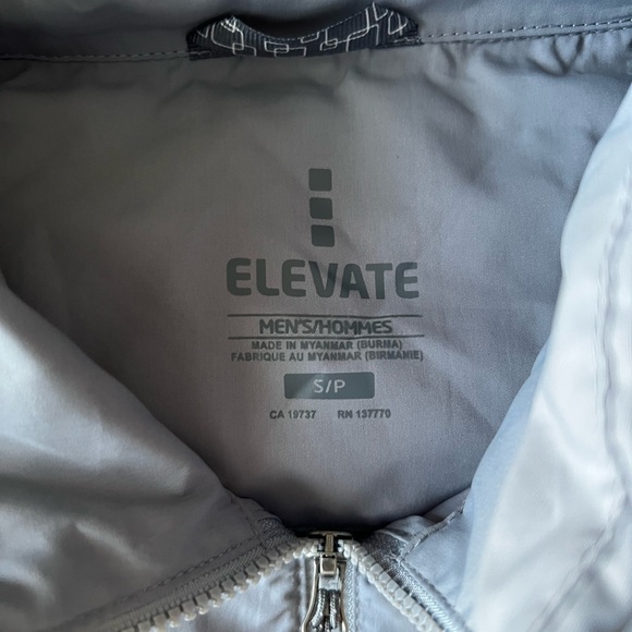 Panera Bread Rain Jacket - Picture 2 of 3